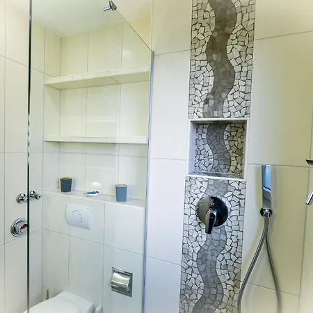 Апартаменты Strandhochhaus Sa05 Куксхафен